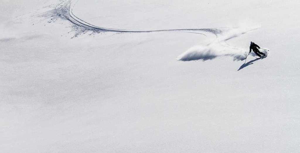 Skiing Morzine