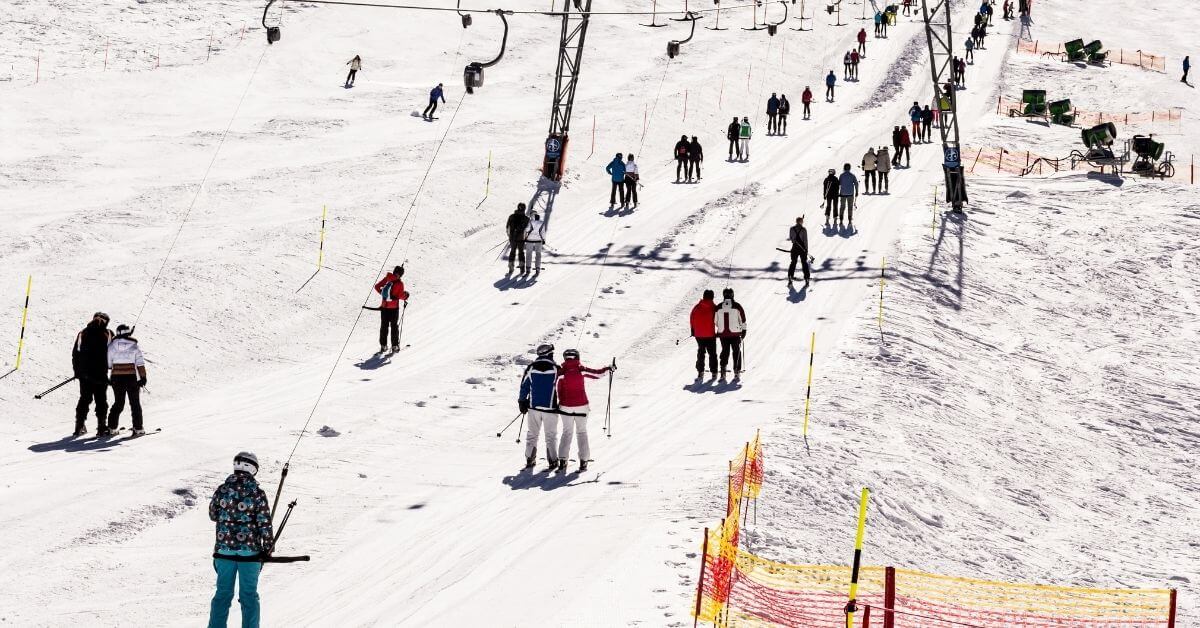 Rope tows ski lift