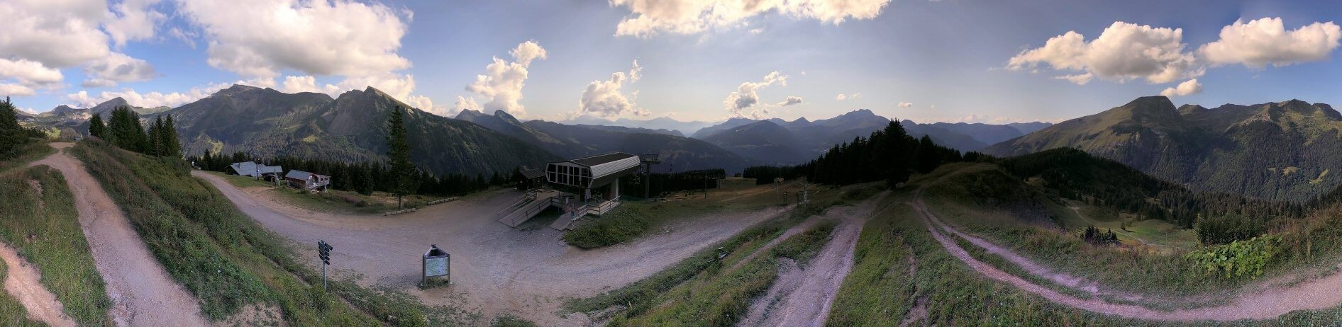 Zore's summit - Morzine webcam