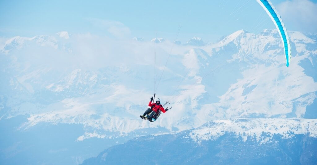 parapente-choses-à-faire-en-morzine-hiver