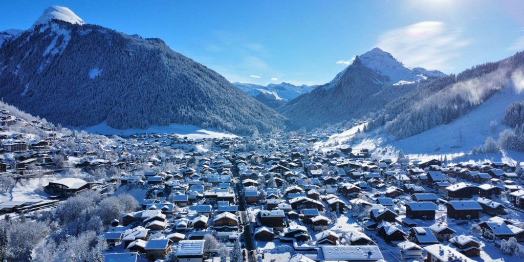 Weather in Morzine drone shot