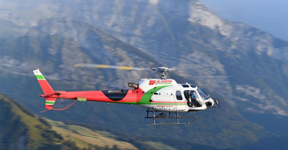 Excursion panoramique en hélicoptère - choses à faire en été sur le site Les Gets