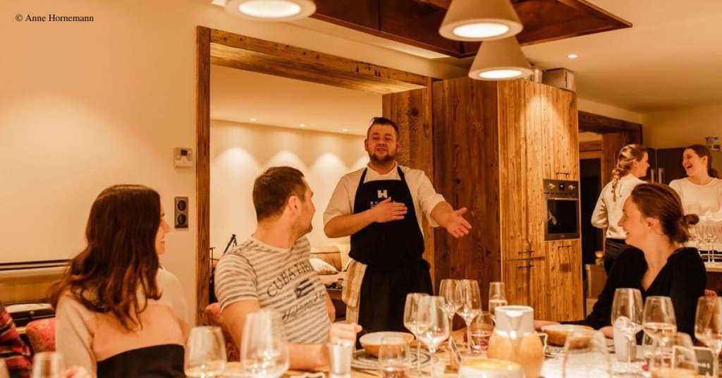 Dîner dans un chalet avec service de traiteur