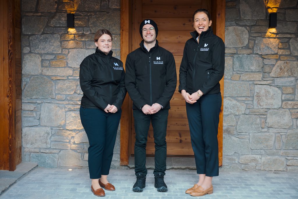 24-hour driver service - Hunter Chalets