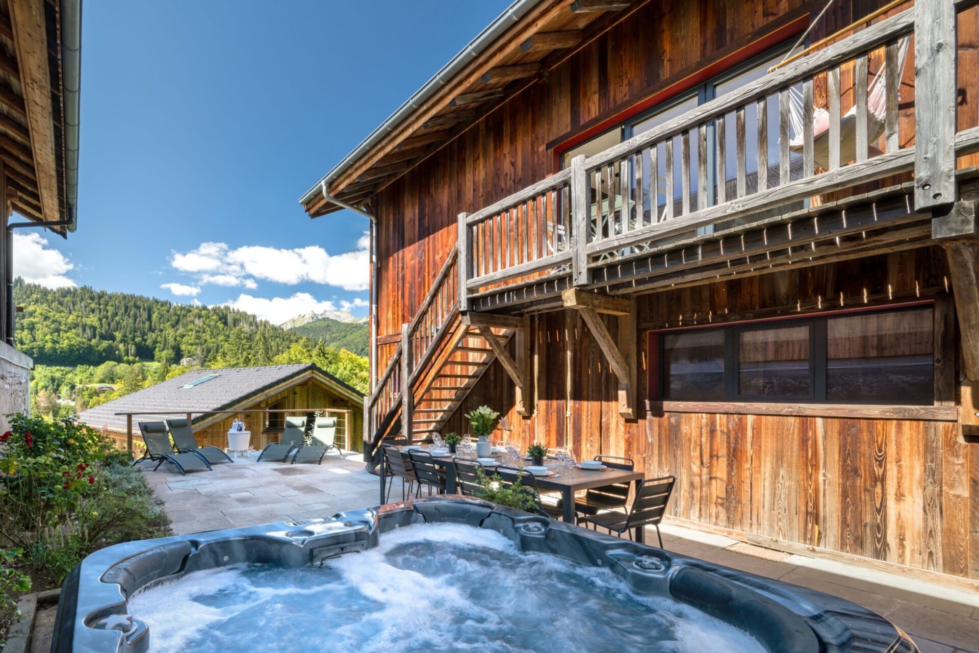 Chalet Bobb Gallery