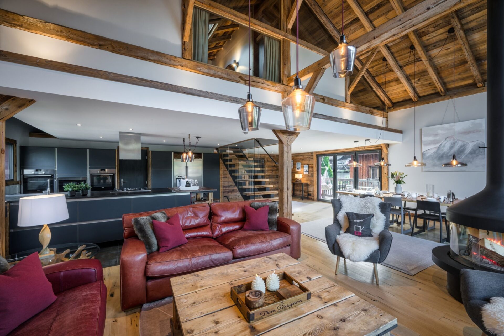 Chalet Bobb Gallery